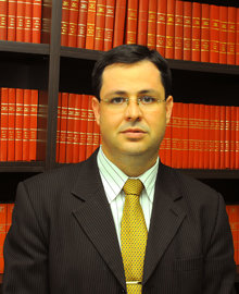 Dr. Adriano Salge Pereira